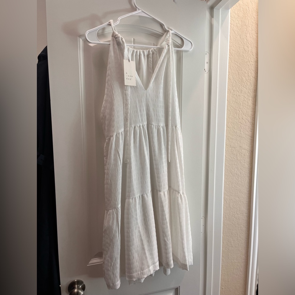 Women’s white dress